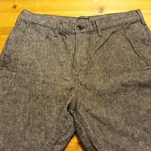 Levi Black/gray shorts